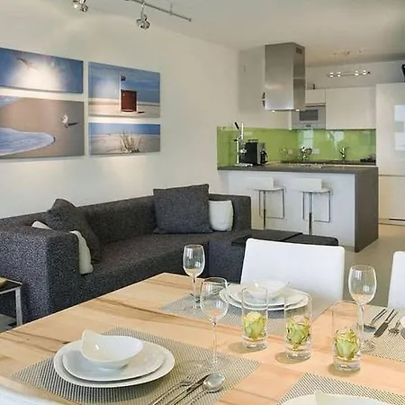 With 2 Bedrooms بيت للعطل Wittdün